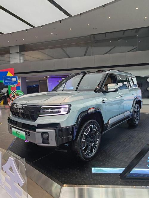 广州322比亚迪方程豹硬派越野的爆款，英菲尼迪35周年与你共成长