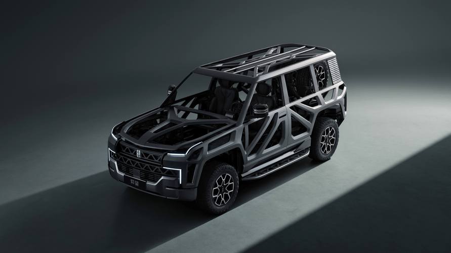 广州322仰望U8硬派越野的科技魅力，国能汽车对传统燃油车市场的冲击